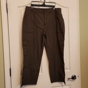 NEW W/out tags army green cargo pants size XXL